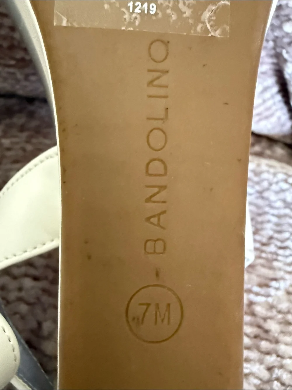 Bandolino Womens White Dress Sandals Embellished Strappy Open Toe Stretch Sz 7M